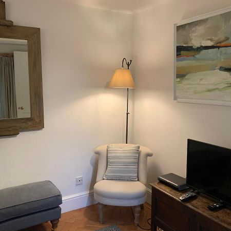 Masons Cottage, An Idyllic Retreat In An Area Of Outstanding Beauty, Close To Blenheim Palace, Oxford & The Cotswolds Stonesfield Extérieur photo