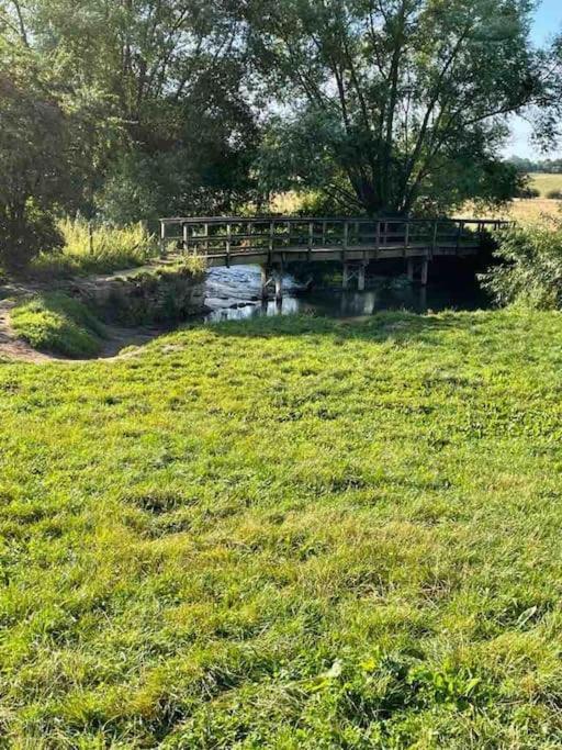 Masons Cottage, An Idyllic Retreat In An Area Of Outstanding Beauty, Close To Blenheim Palace, Oxford & The Cotswolds Stonesfield Extérieur photo
